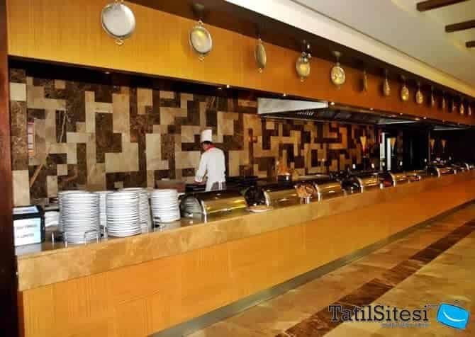 Saturn Palace Resort